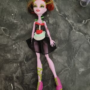 Monster high doll Operetta